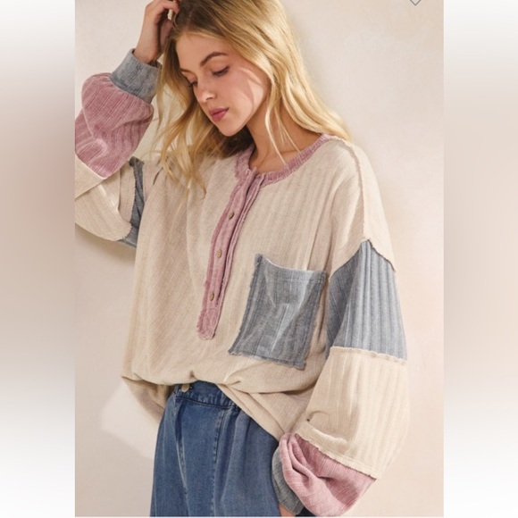 Sage + Fig Tops - Sage & Fig Colorblocked Henley